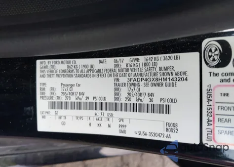 2017 Ford Fiesta St z USA, uszkodzony, nr VIN 3FADP4GX8HM143204